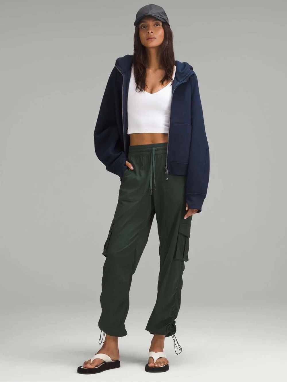 Lululemon Dance Studio Relaxed-Fit Mid-Rise Cargo Pant Legacy Green Size 12 - Picture 1 of 10